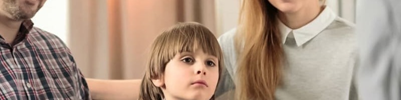 Psicoterapia pai-filho pode ajudar crianças traumatizadas